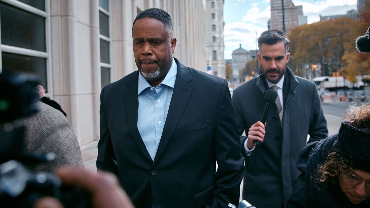 Jones' change-of-plea hearing set for April 28 in gambling case